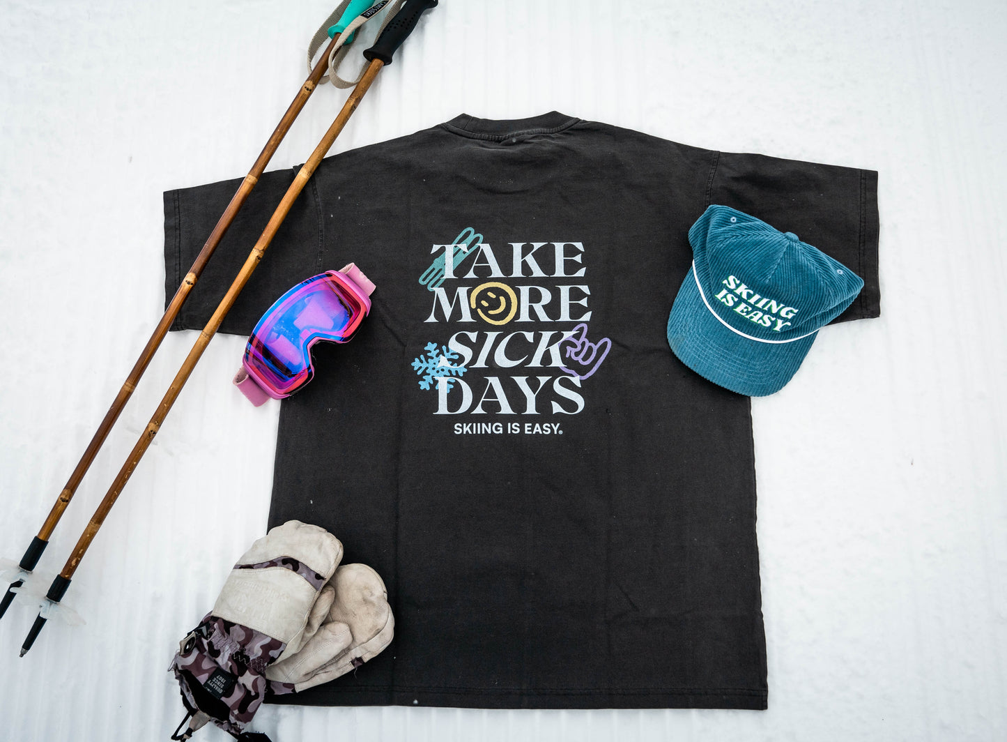 EMBROIDERED "SKIING IS EASY" | VINTAGE HEAVY TEE (Deep Gray)
