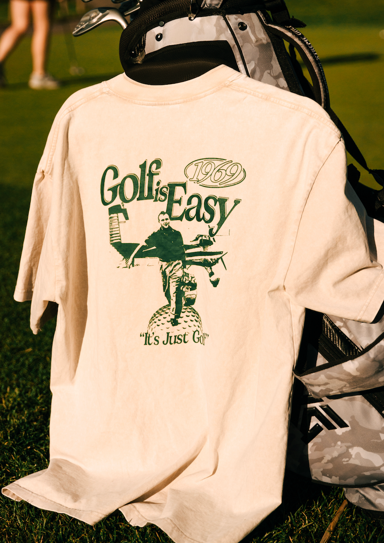 "GOLF IS EASY" VINTAGE TEE | (OFF-WHITE)
