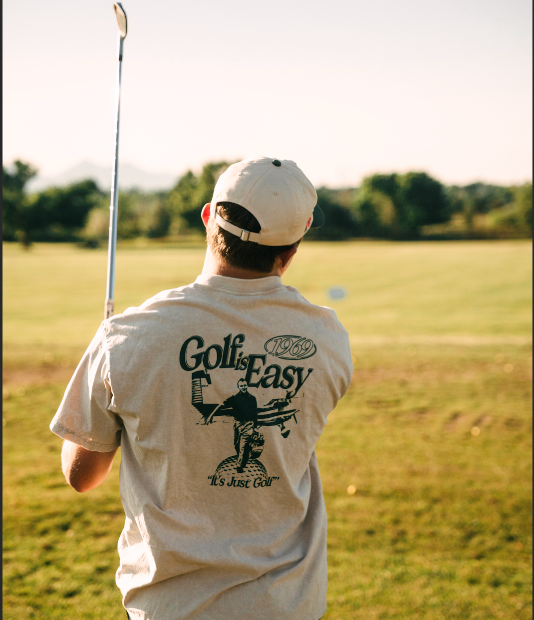 "GOLF IS EASY" VINTAGE TEE | (OFF-WHITE)