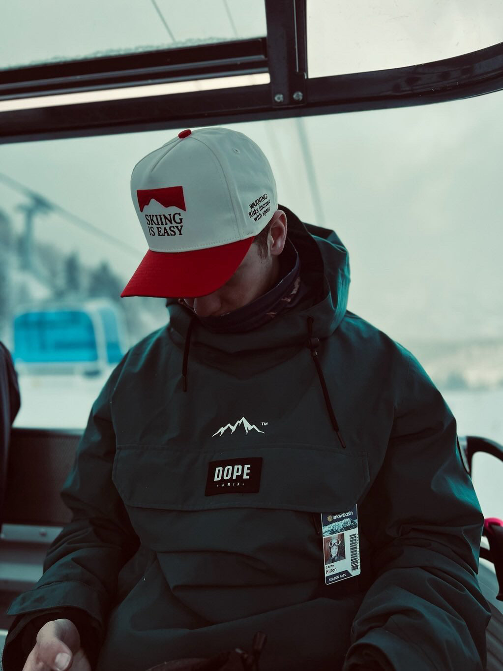 "SKIING KILLS" | HAT (RED/CREAM)