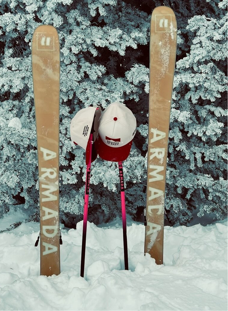 "SKIING KILLS" | HAT (RED/CREAM)