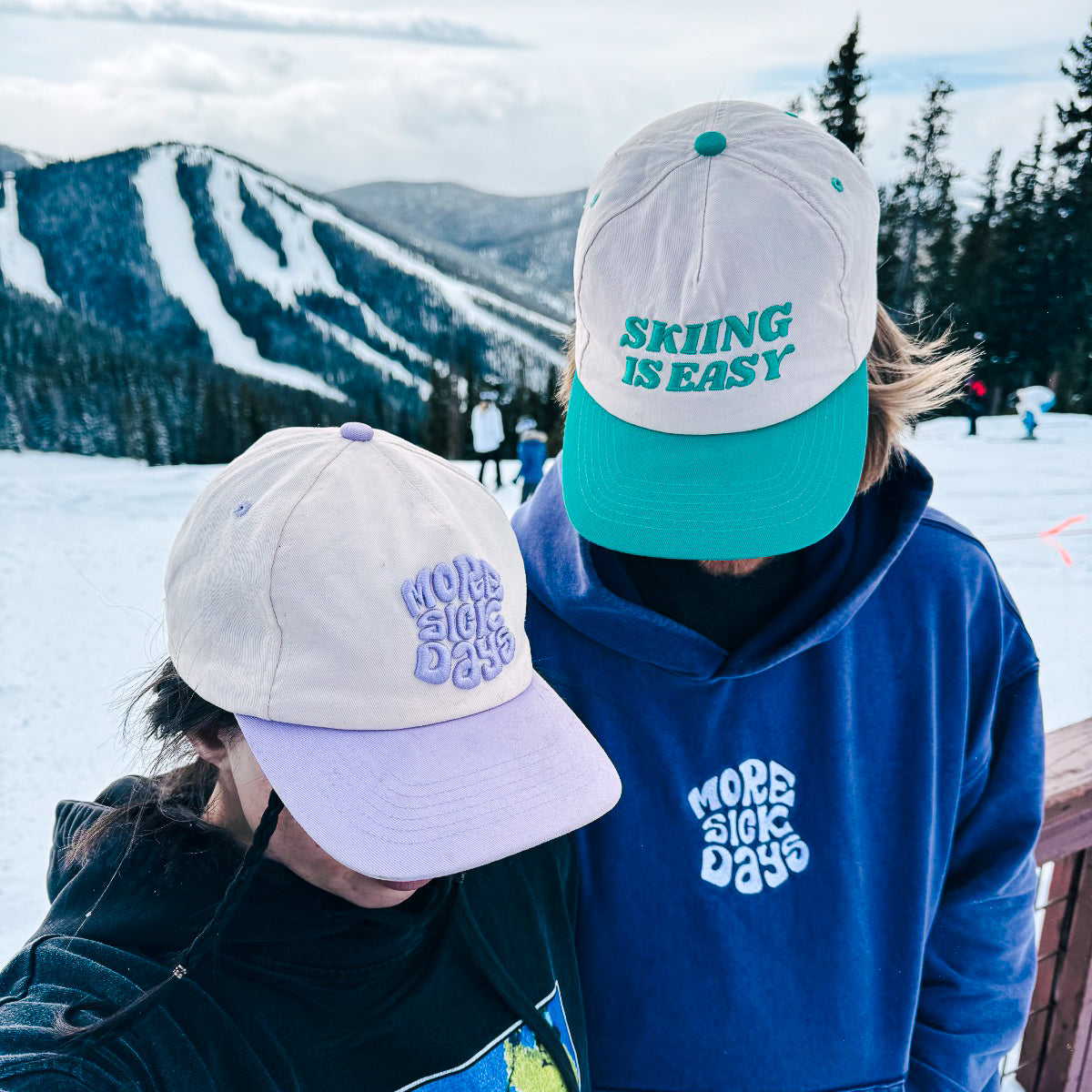 "SKIING IS EASY" | HAT (Green/Cream)